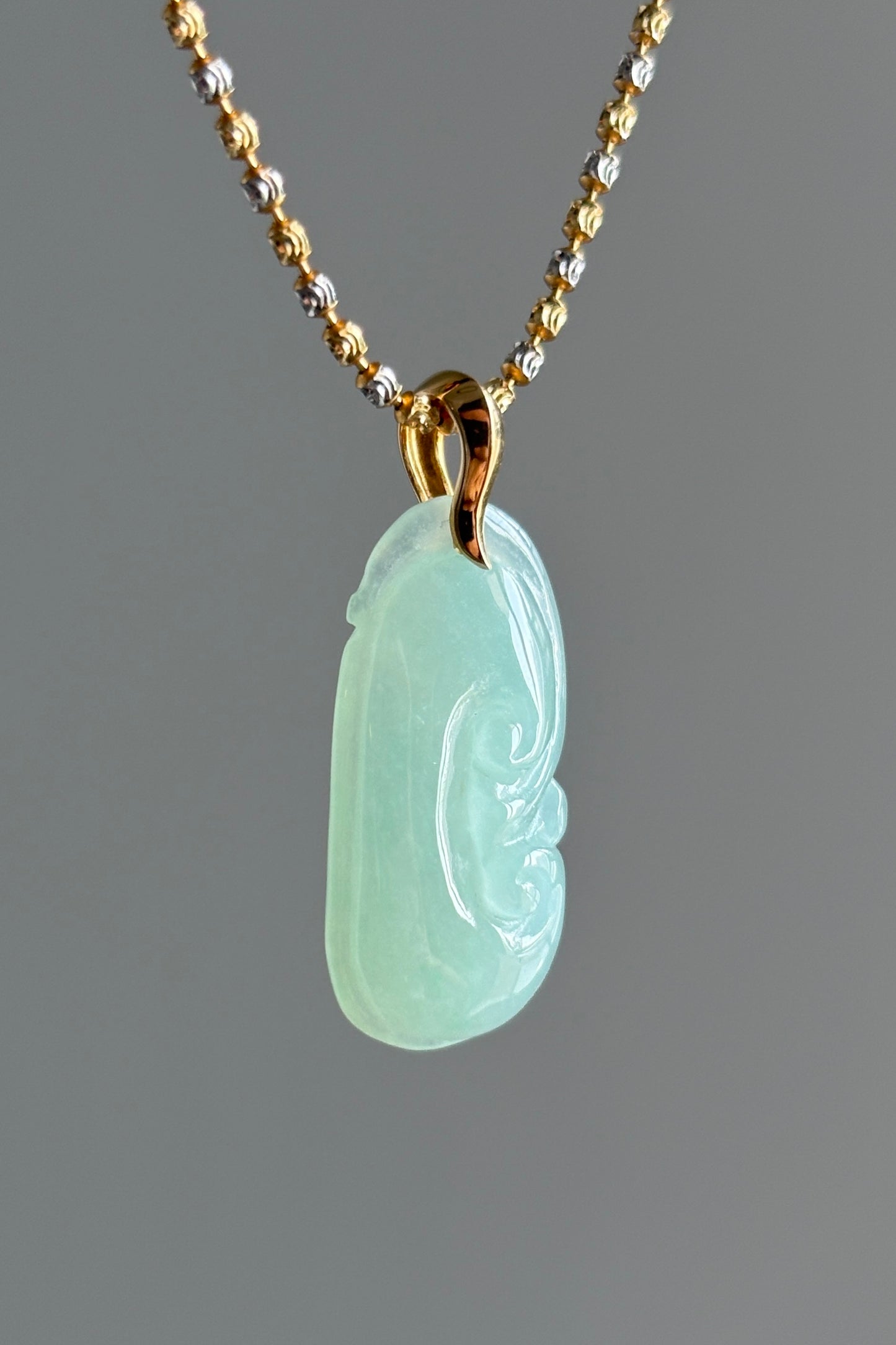 #P0484 "Ruyi" Icy Lotus Green Jadeite Jade 18K Yellow Gold Pendant