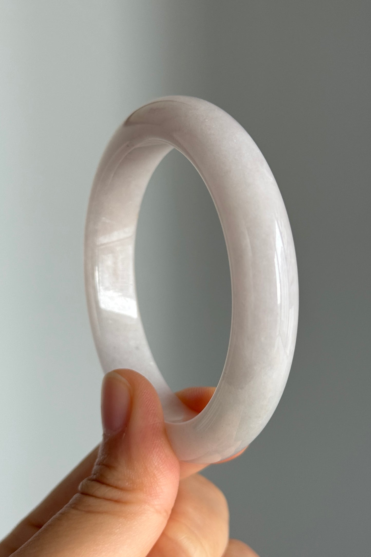 #0351 "Sakura" Pink Lavender Jade Bangle Size 53.7