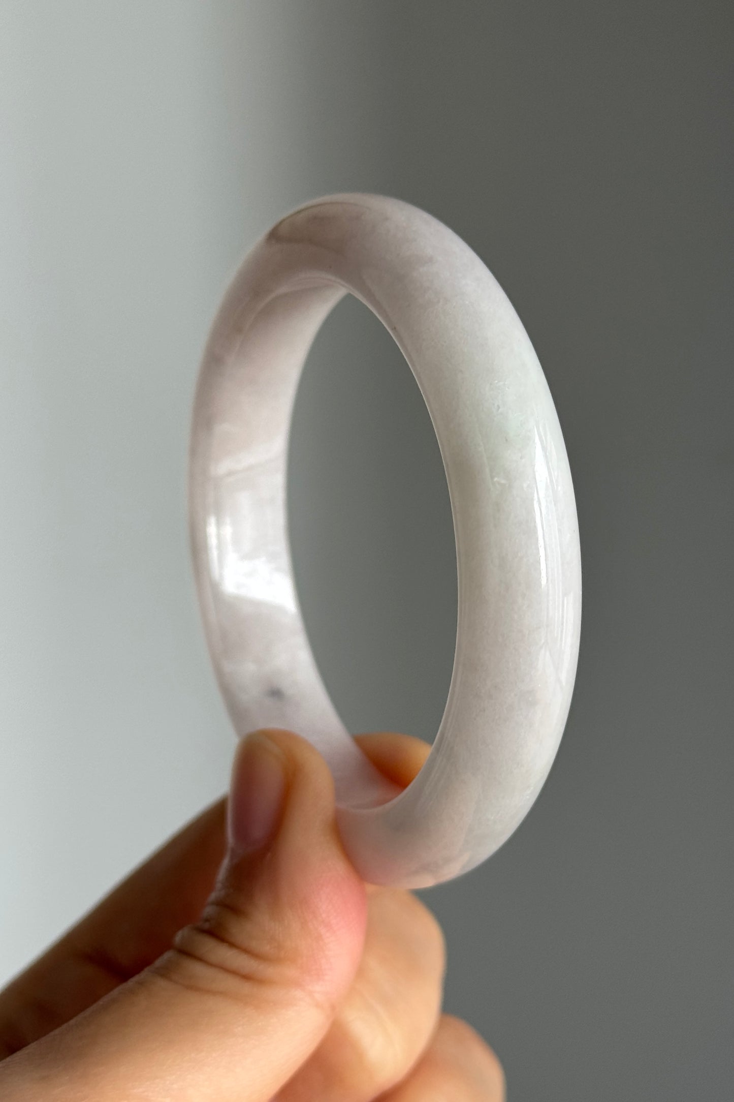 #0351 "Sakura" Pink Lavender Jade Bangle Size 53.7