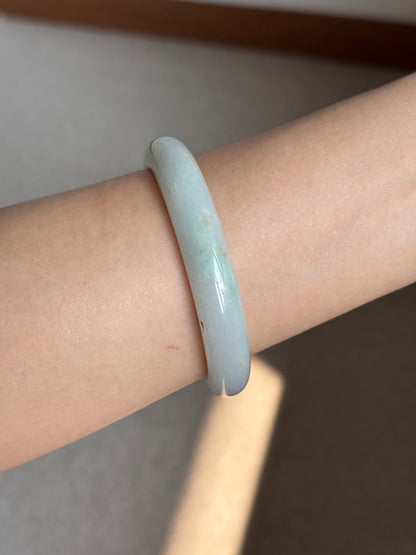 #0416 Icy Light Green Golden Flecks Jade Bangle Size 59.8