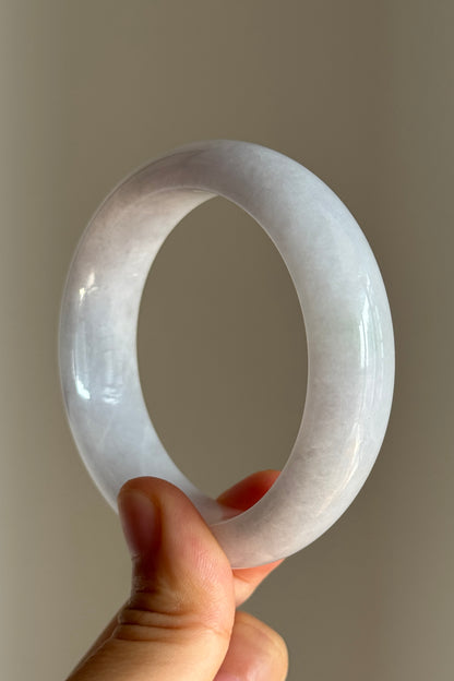 #0419 Icy Pink Lavender Jade Bangle Size 55