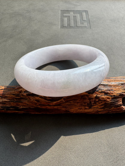#0419 Icy Pink Lavender Jade Bangle Size 55