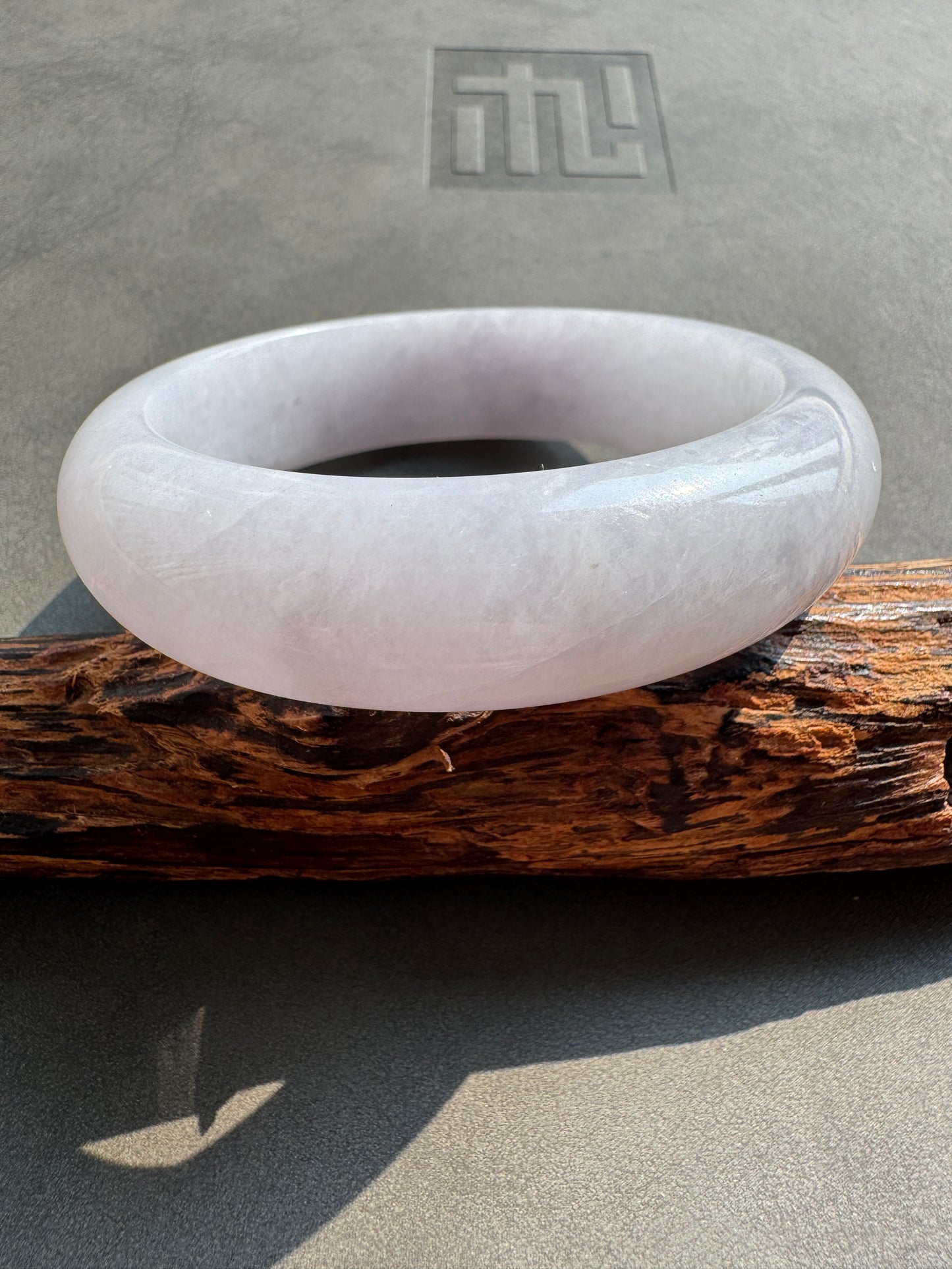 #0419 Icy Pink Lavender Jade Bangle Size 55
