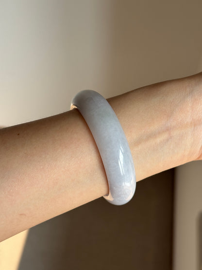 #0419 Icy Pink Lavender Jade Bangle Size 55