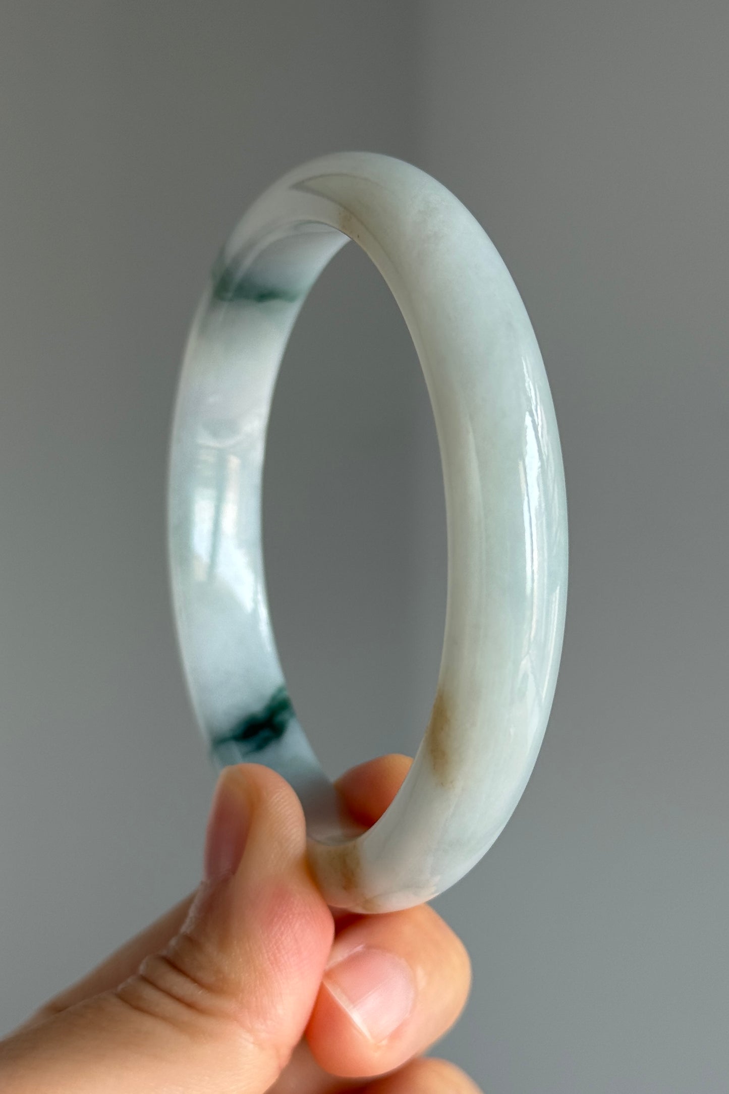 #0353 Bluish Green Flower Yellow Lavender White Jade Bangle Size 62.6