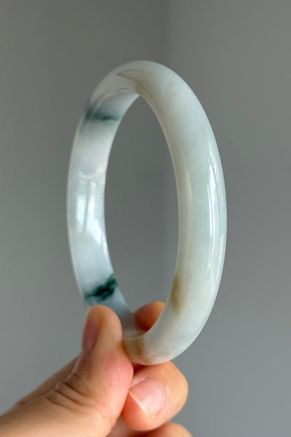 #0353 Bluish Green Flower Yellow Lavender White Jade Bangle Size 62.6