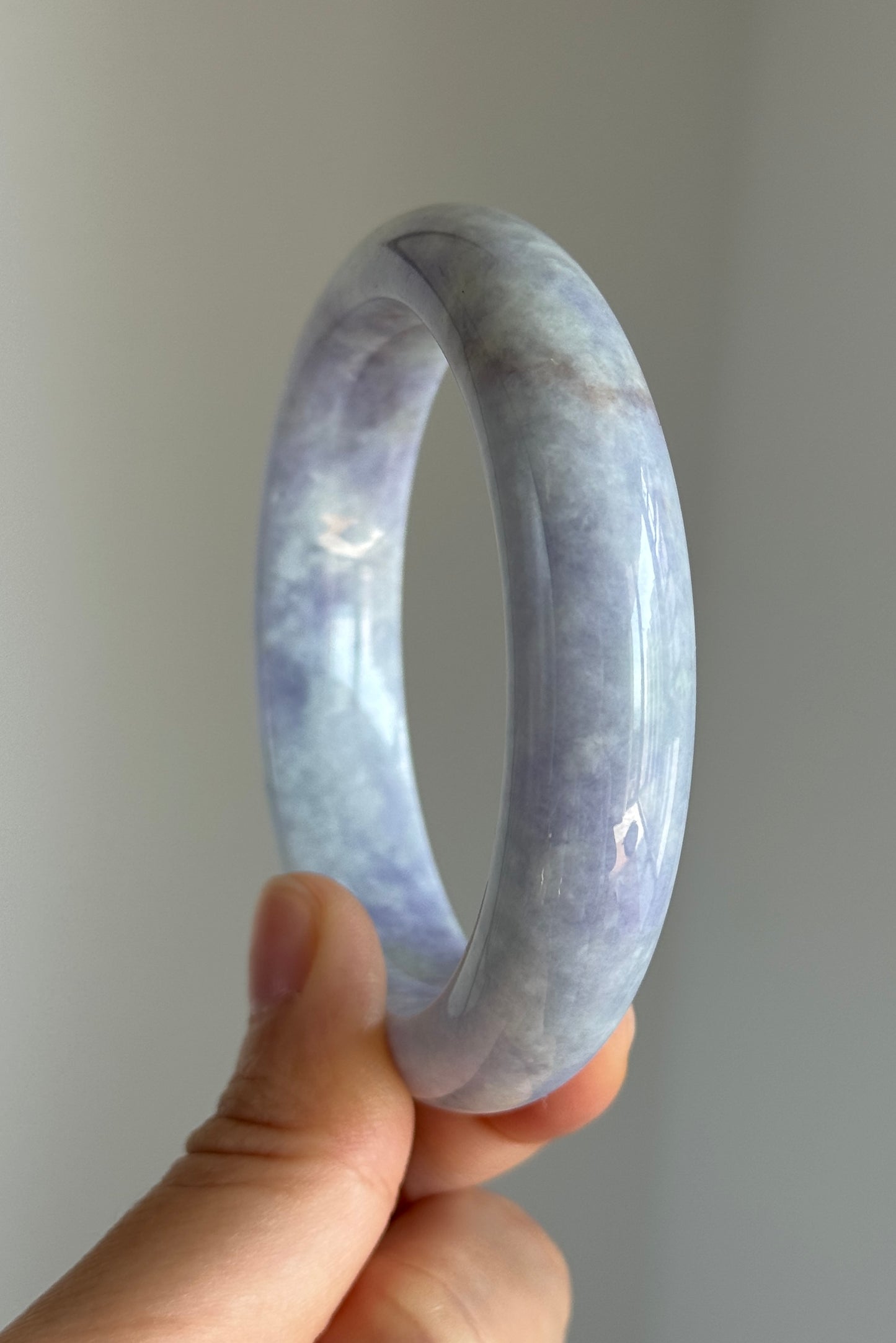 #0356 Rich Lavender White Jade Bangle Size 58.2
