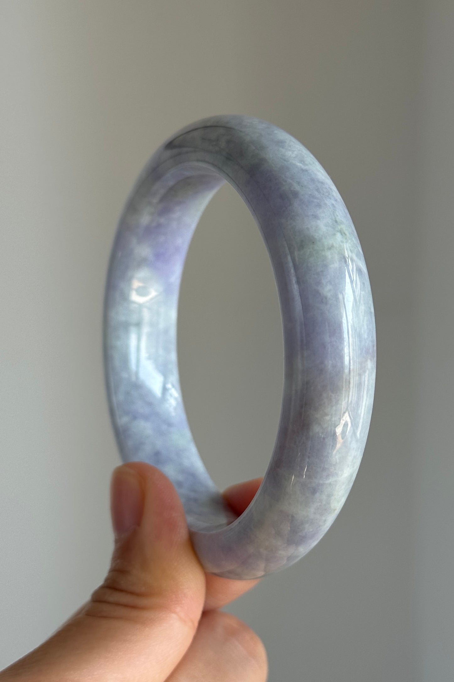 #0356 Rich Lavender White Jade Bangle Size 58.2