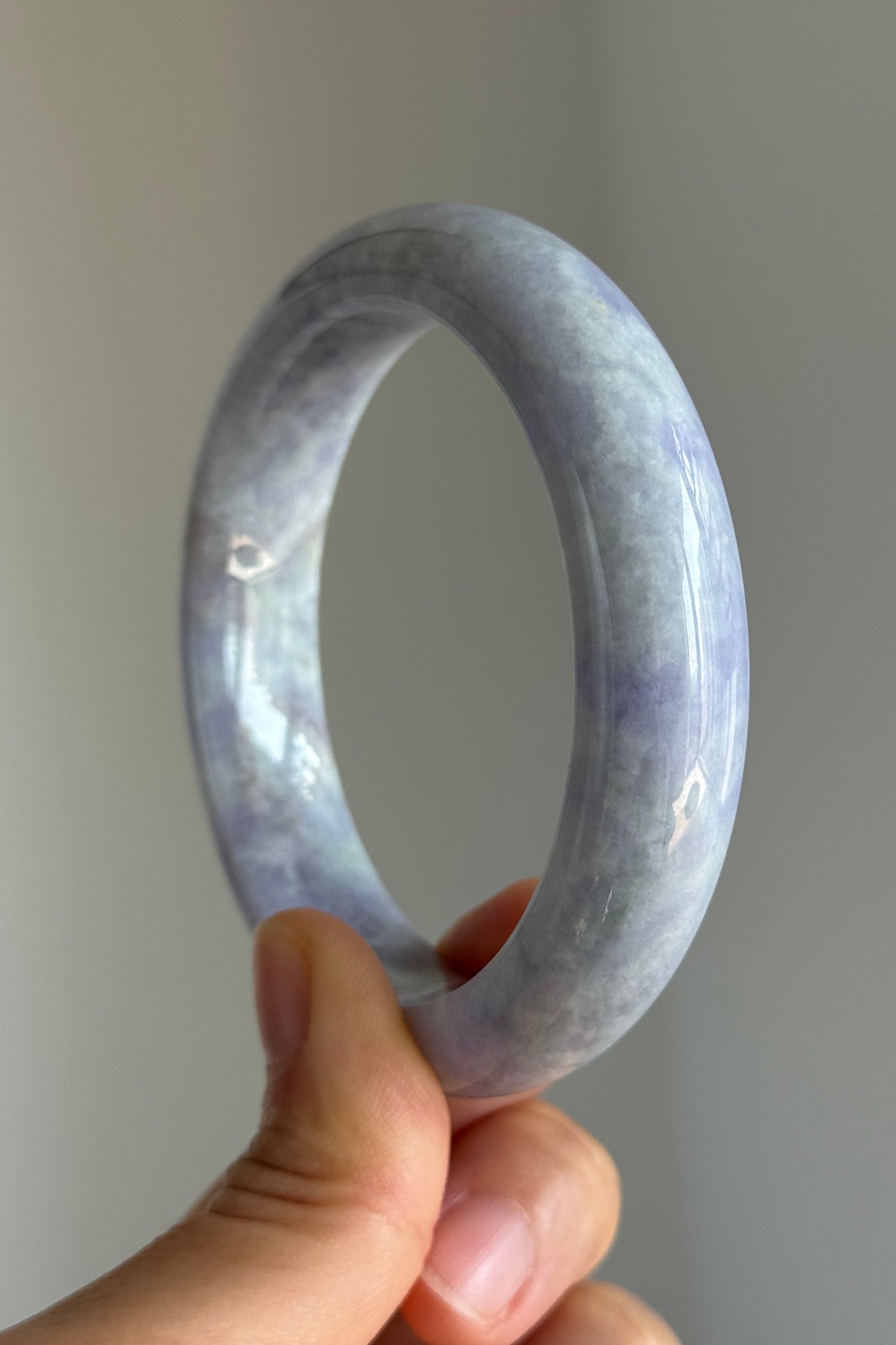 #0356 Rich Lavender White Jade Bangle Size 58.2