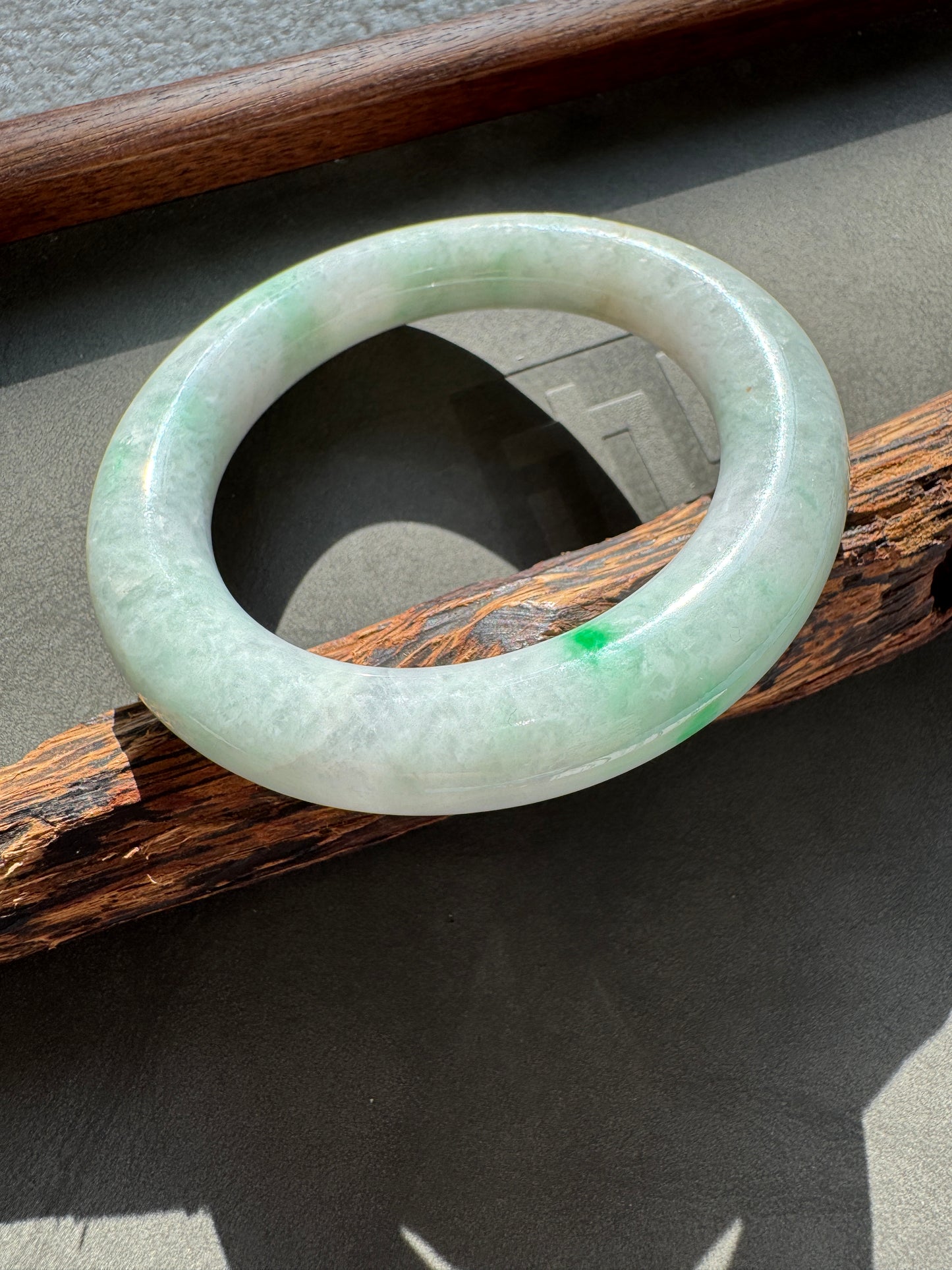 #0345 Sun Green Lavender Jade Bangle Size 56.2 (fits up to 57.2)