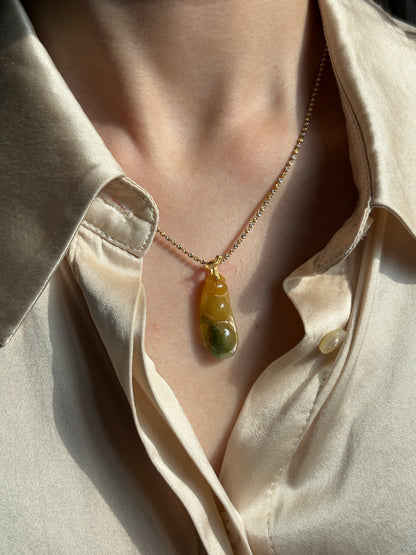 #P0509 "Freeform Fortune Bean" Golden Yellow Green Jadeite Jade 18K Yellow Gold Pendant