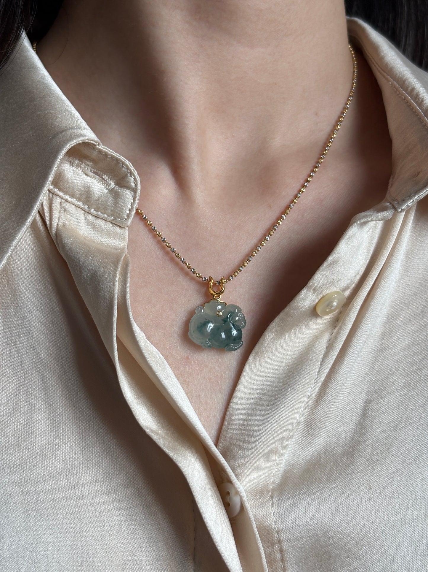 #P0505 "Tang Horse" Icy Blue Flower Jadeite Jade 18K Yellow Gold Pendant