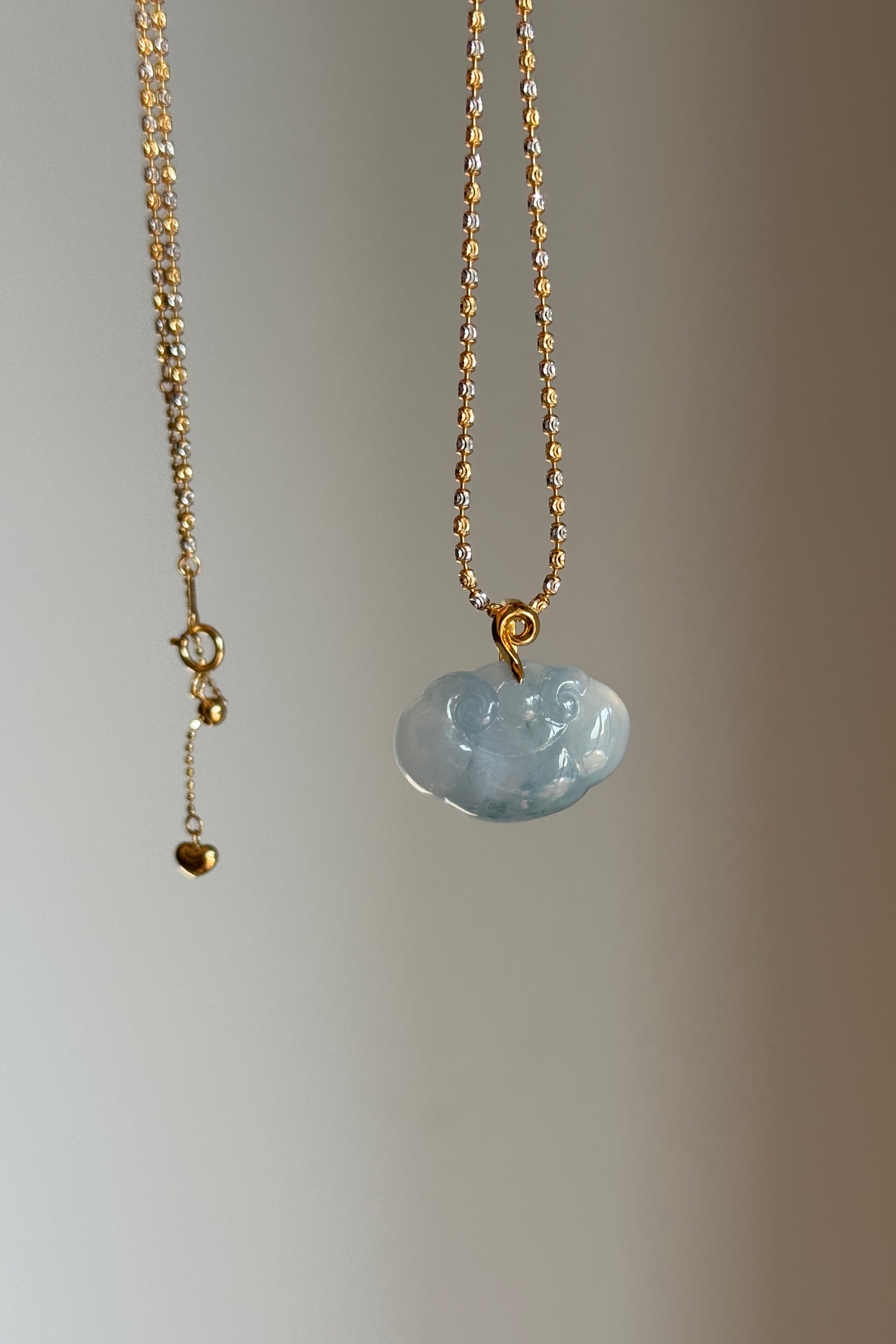 #P0532 "Ruyi / As Your Wish" Icy Blue Lavender Jadeite Jade 18K Yellow Gold Pendant