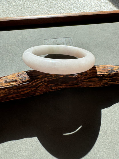 #0351 "Sakura" Pink Lavender Jade Bangle Size 53.7