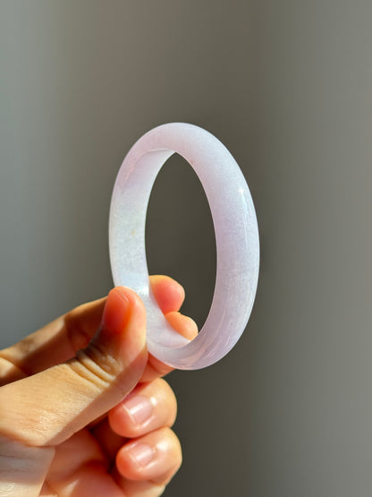 #0461 Icy Vivid Lavender Oval Jade Bangle Size 51