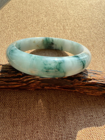 #0462 Icy Bluish Green Flowers Jade Bangle Size 59