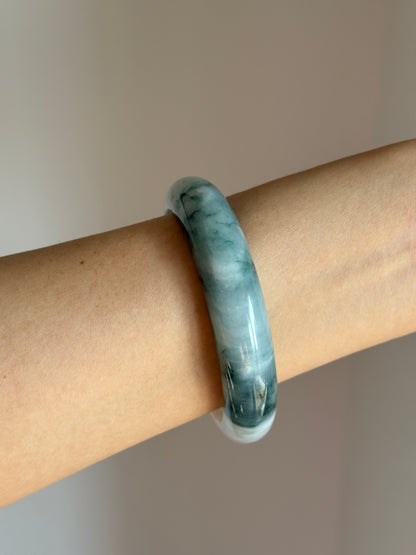 #0462 Icy Bluish Green Flowers Jade Bangle Size 59
