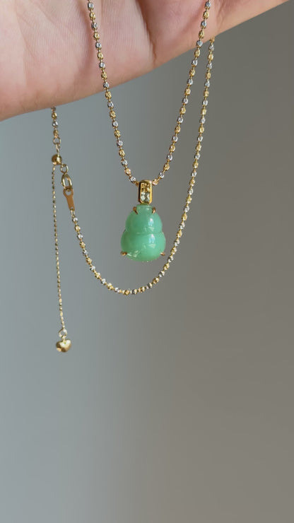 #P0564 "Hulu/Gourd" Icy Lotus Green Jadeite Jade 18K Yellow Gold Pendant