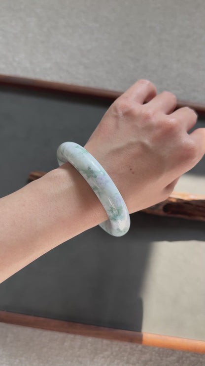 #0336 Green Flower Lavender Jade Bangle Size 53.5 (fits up to 54.5)