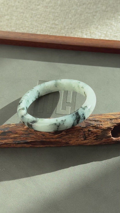 #0329"Wash Drawing" Icy Ink Flower White Jade Bangle Size 57.7