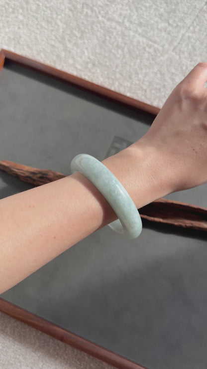 #0330 Light Lotus Green Jade Bangle Size 61.6