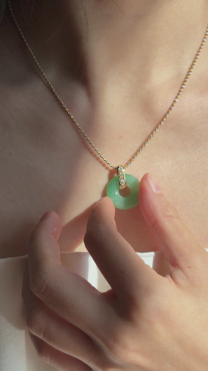#P0562 "Bi" Icy Bright Green Jadeite Jade Donut 18K Yellow Gold Pendant