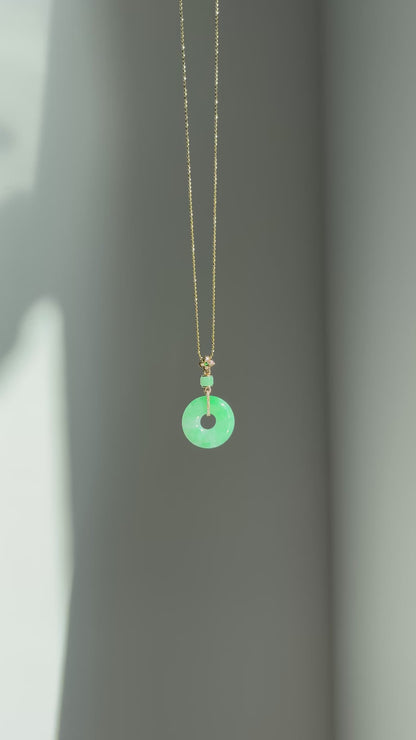 #P0434 "Bi" Icy Bright Sun Green Jadeite Jade Donut 18K Yellow Gold VS Diamonds Pendant