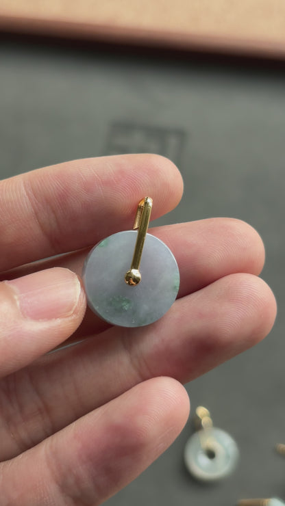 #0460 "Bi" Icy Lavender Green Jadeite Jade Donut 18K Yellow Gold Pendant