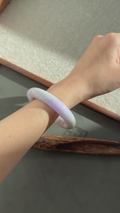 #0325 Vivid Spring Lavender Green with White Spot Jade Bangle Size 56.3