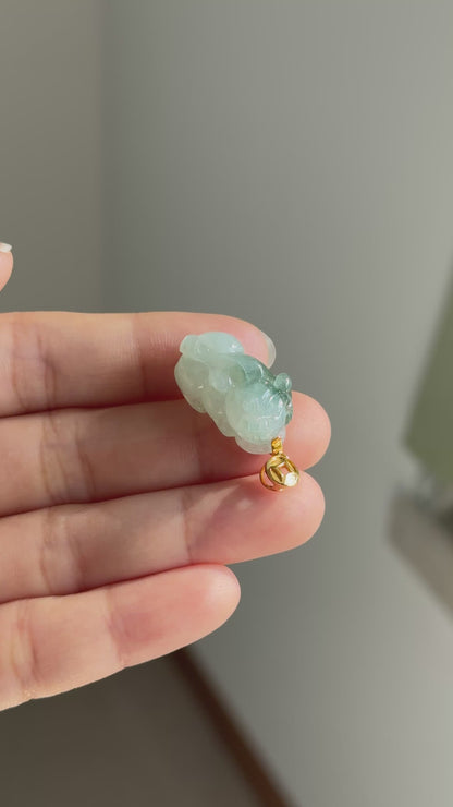 #P0493 "Pixiu" Icy Blue Green Flower Jadeite Jade 18K Yellow Gold Pendant