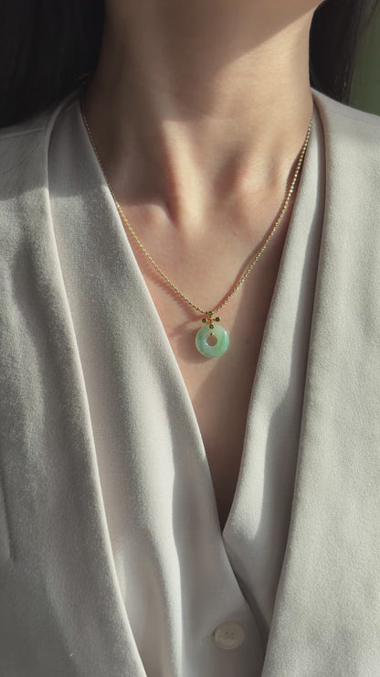 #0467 "Bi" Icy Vivid Green Jadeite Jade 18K Yellow Gold Pendant