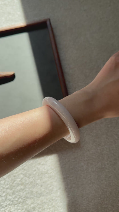 #0351 "Sakura" Pink Lavender Jade Bangle Size 53.7